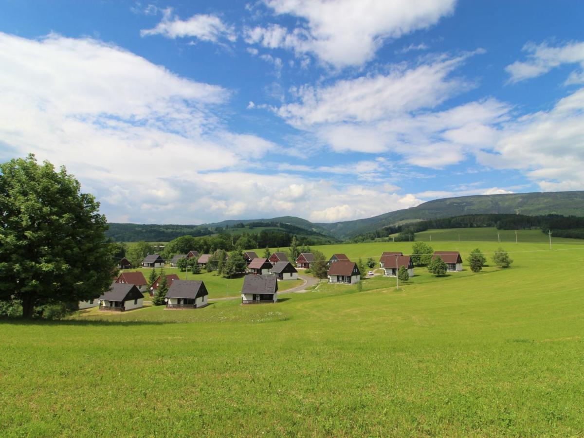 Holiday Home Holiday Hill 47 By Interhome Cista  Zewnętrze zdjęcie